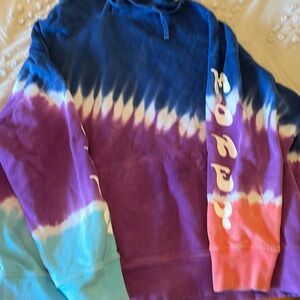 AE young money men’s size xl sweatshirt